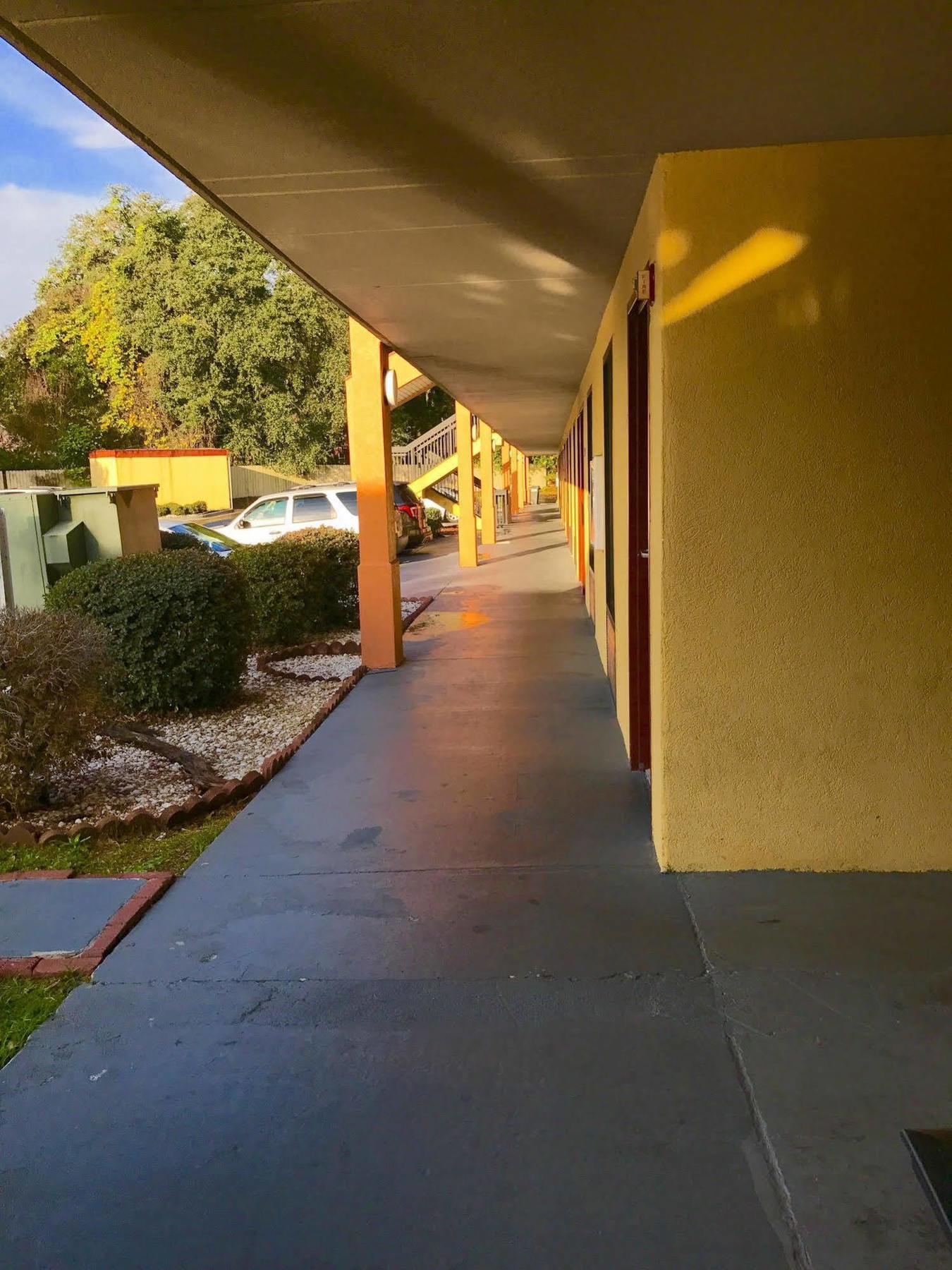 Suburban Studios Hinesville - Fort Stewart Area 外观 照片